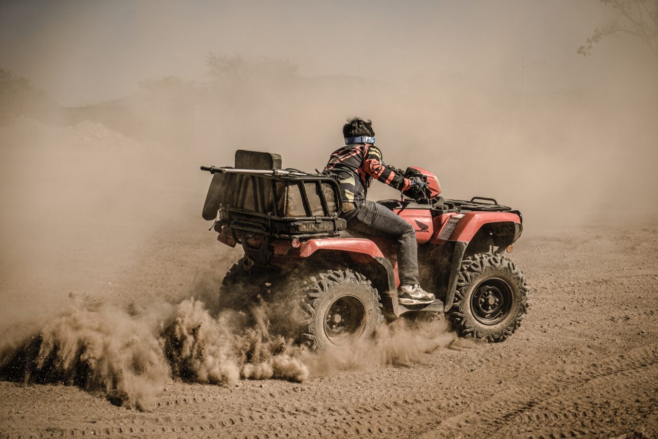 Descubre las emocionantes rutas en 4x4 por Merzouga: del Sahara a las majestuosas dunas de Erg Chebbi. ¡Vive la aventura al máximo!   #Merzouga #4x4 #Aventura